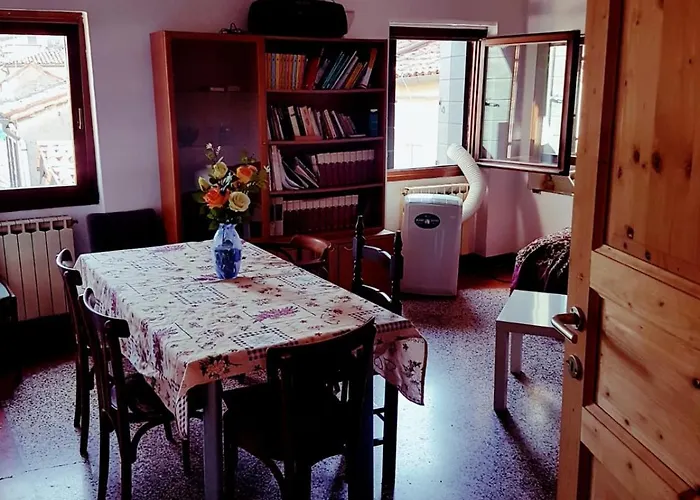 Large Confortable Balcony View * Βενετία