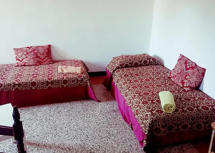 Large Confortable Balcony View *