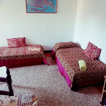 Large Confortable Balcony View *